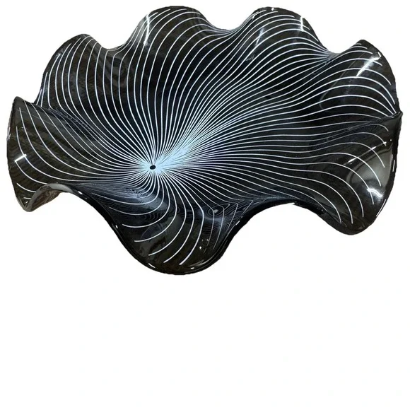 Lausitzer Kristall 7" 60s Optic Spiral Art Ruffled Tricket Candy Dish Bowl Black - Picture 3 of 4